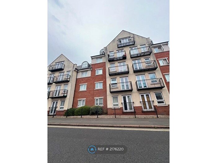 2 Bedroom Flat To Rent In Uttoxeter New Road, Derby, DE22