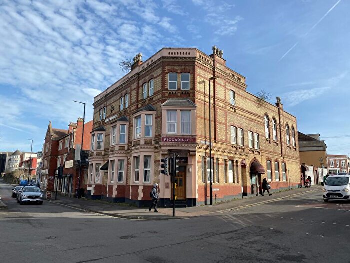 1 Bedroom Flat To Rent In Piccadilly Apartments, Robertson Road, City Centre, BS5