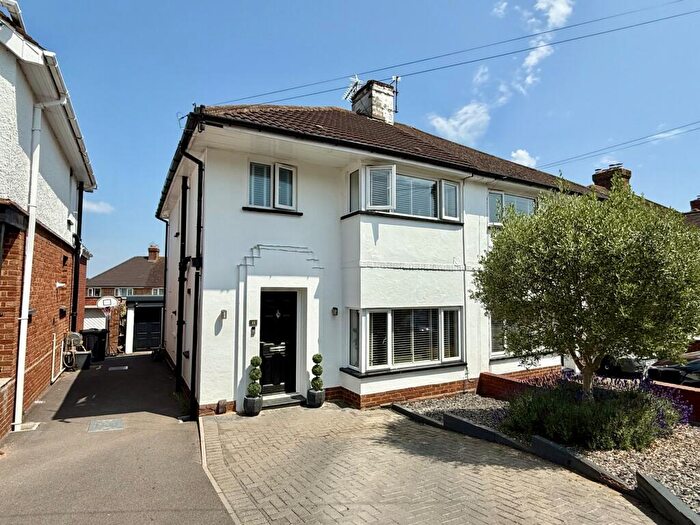 3 Bedroom Semi Detached House For Sale In Southport Avenue, St.Thomas, EX4