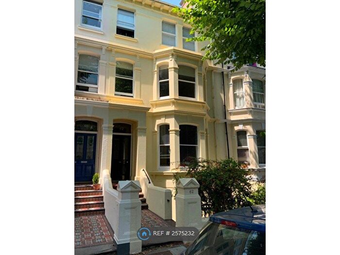 2 Bedroom Flat To Rent In St. Aubyns, Hove, BN3
