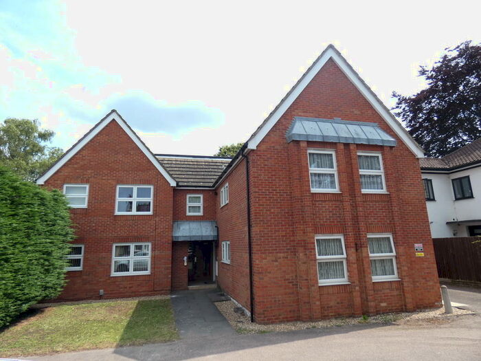 2 Bedroom Apartment To Rent In Spring Road, Kempston, MK42