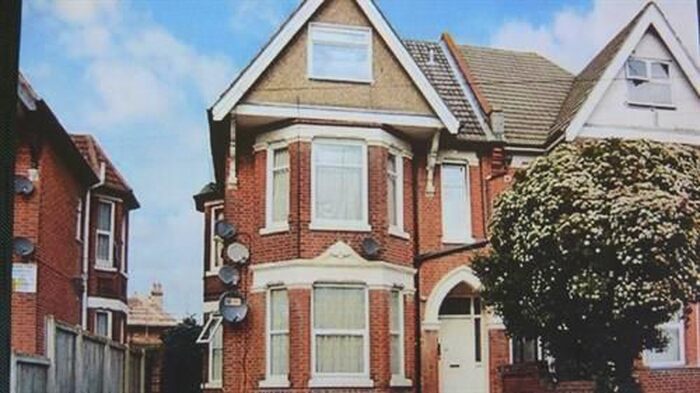 1 Bedroom Flat To Rent In Howard Road, Shirley, Southampton, SO15