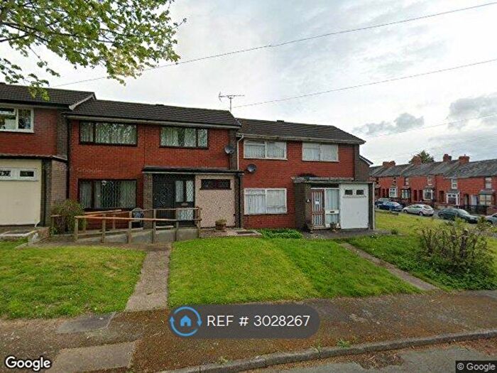 2 Bedroom Semi-Detached House To Rent In Llwyn Fields, Oswestry, SY11