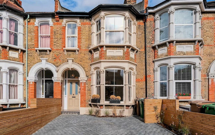 5 Bedroom Terraced House To Rent In Chelmsford Road, London, E11