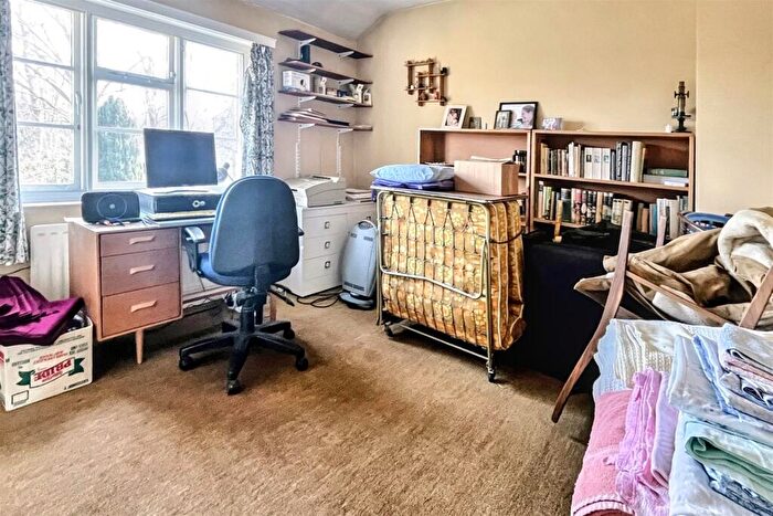 3 Bedroom End Of Terrace House For Sale In Highfield, SO17