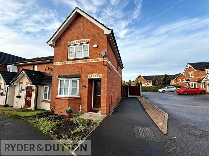 2 Bedroom Town House To Rent In Abbeydale Road, Moston, Manchester, M40