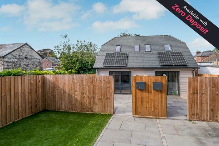 1 Bedroom House To Rent In Estcourt Road, Salisbury, SP1