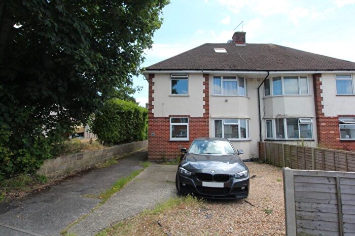 2 Bedroom Apartment To Rent In Albert Road, Poole, BH12