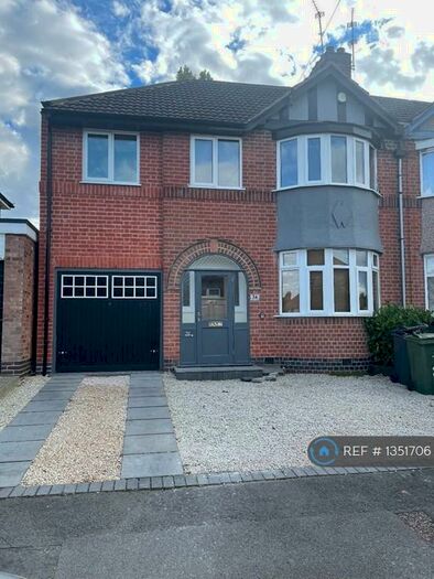 4 Bedroom Semi-Detached House To Rent In Johnson Road, Birstall, Leicester, LE4