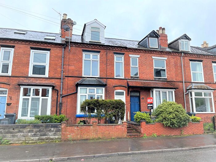 3 Bedroom Terraced House To Rent In Institute Road, Birmingham, B14