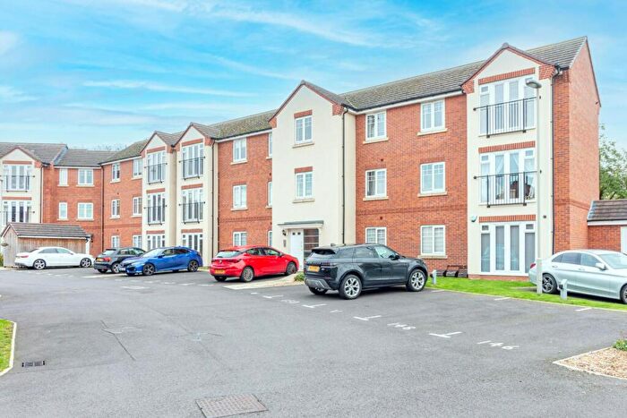 2 Bedroom Flat To Rent In Fussell Way, Wollaston, Stourbridge, DY8