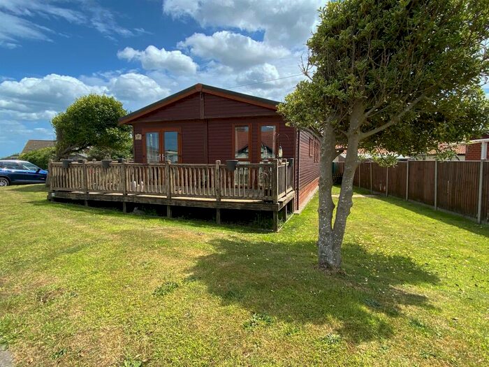 3 Bedroom Park Home For Sale In Red House Chalet And Caravan Park, Paston Road, Bacton, Norwich, NR12