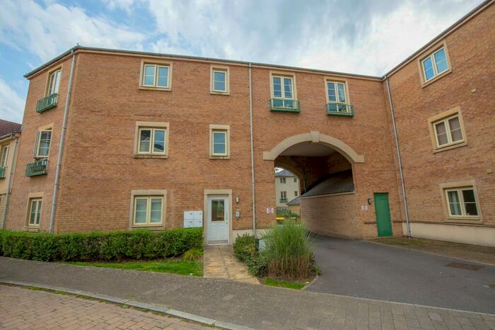 1 Bedroom Flat To Rent In Sir Bernard Lovell Road, Malmesbury, SN16