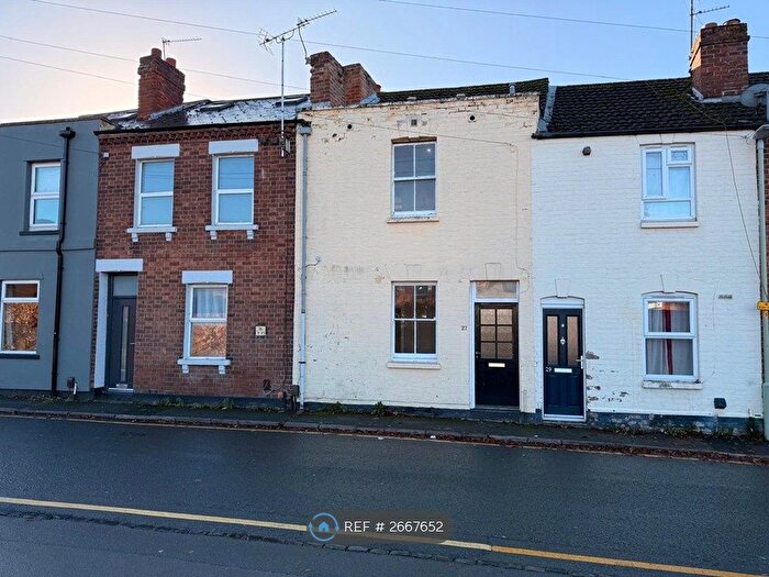 3 Bedroom Terraced House To Rent In St. Catherine Street, Gloucester, GL1