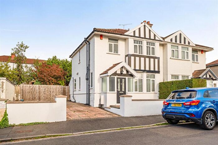 3 Bedroom Semi-Detached House For Sale In Harrow Road, Bristol, BS4