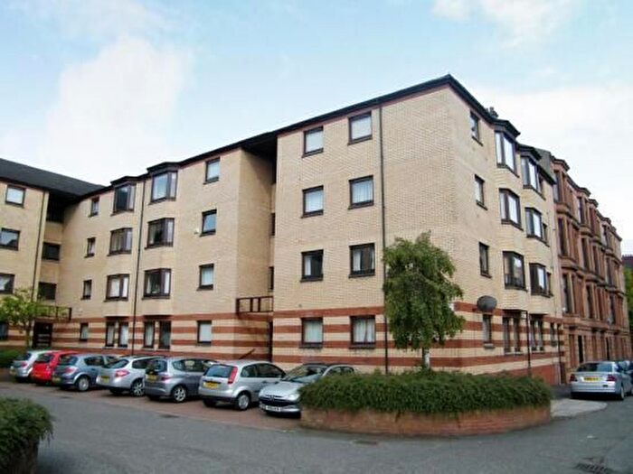 2 Bedroom Flat To Rent In Leyden Court, Glasgow, G20