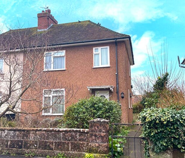 3 Bedroom Semi-Detached House For Sale In Royal Sussex Crescent, Eastbourne, BN20