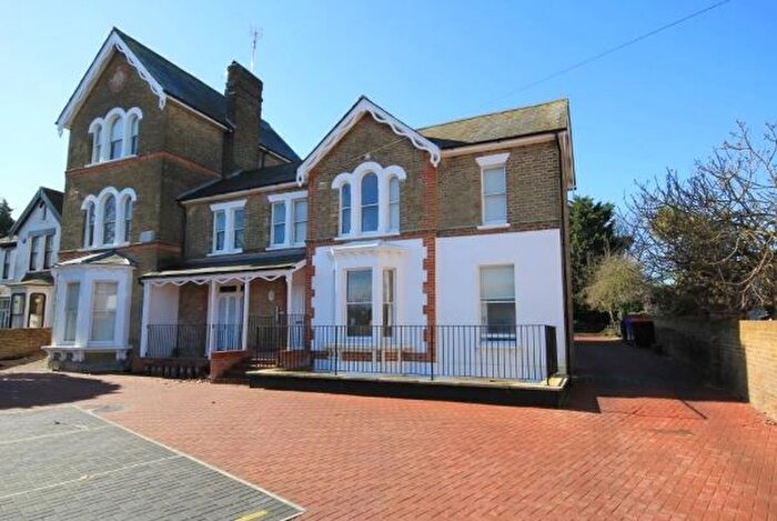 2 Bedroom Flat To Rent In St Peters Road, Broadstairs, CT10