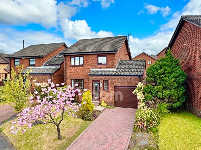3 Bedroom Detached House For Sale In Spiers Avenue, Beith, KA15