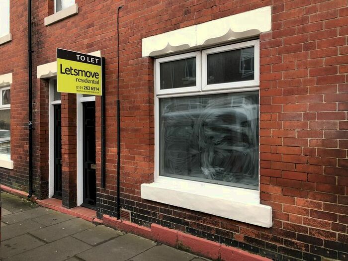 2 Bedroom Flat To Rent In Police Houses, Churchill Street, Wallsend, NE28