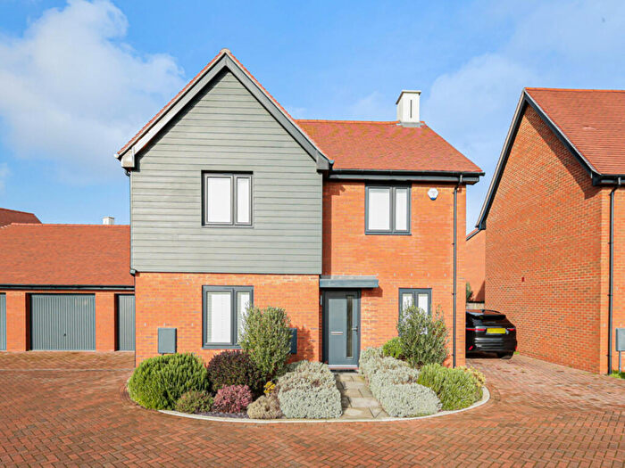4 Bedroom Detached House For Sale In Press House Drive, Faversham, ME13