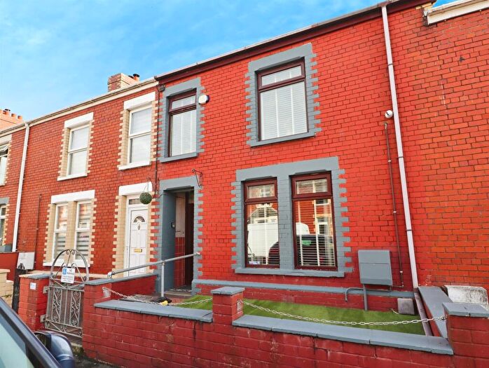 3 Bedroom Terraced House For Sale In Park Street, Kenfig Hill, Bridgend, CF33