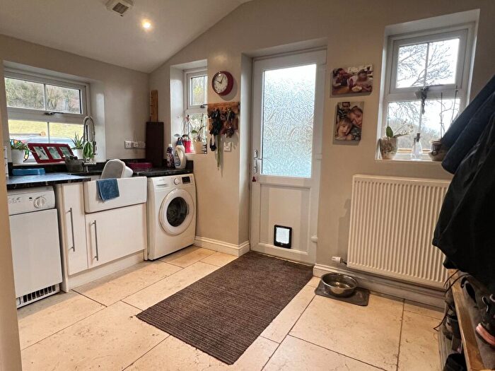 4 Bedroom Detached House For Sale In Carmel, Llanelli, Carmarthenshire., SA14