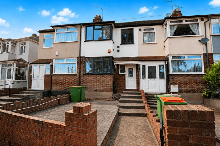 3 Bedroom Terraced House For Sale In London, E6