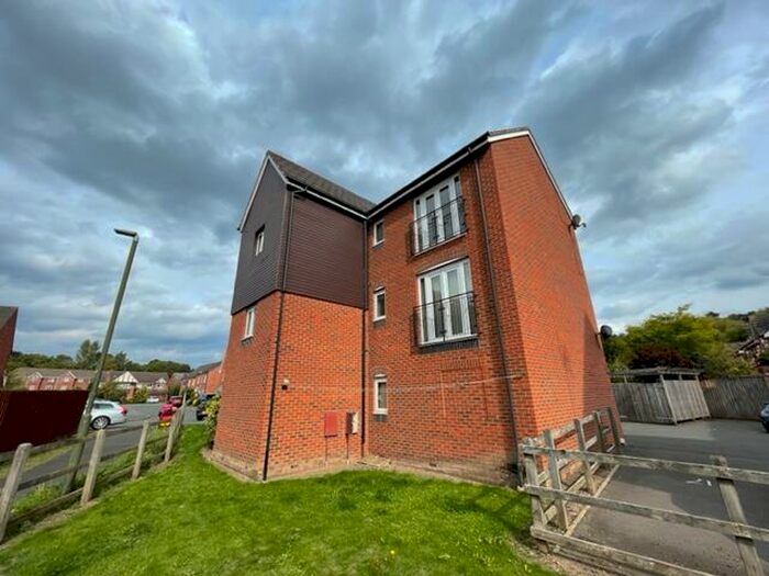 2 Bedroom Flat To Rent In Evergreen Way, Stourport On Severn, DY13