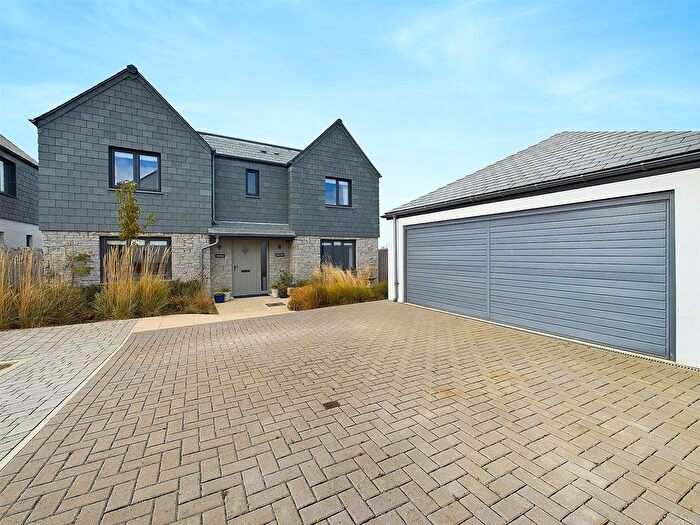 5 Bedroom Detached House For Sale In Halwyn Avenue, Crantock, Newquay, TR8