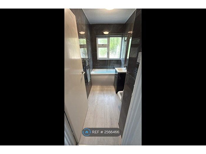 1 Bedroom Flat To Rent In Lyndale Road, Coventry, CV5