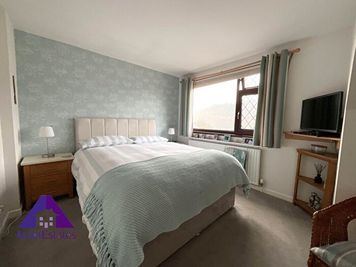 4 Bedroom Detached House For Sale In Redlyn, Cwm Farm Road, Abertillery, NP13