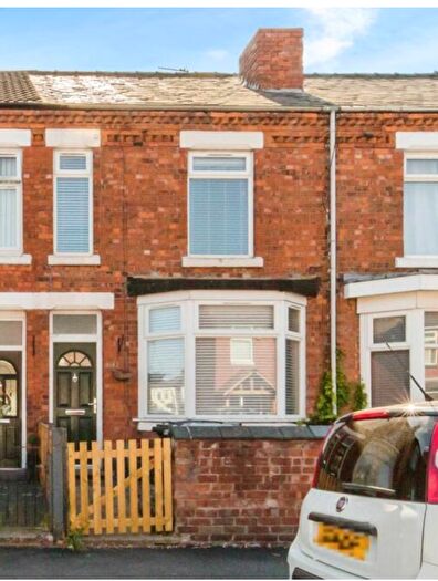 3 Bedroom Terraced House To Rent In Evans Street, CW1