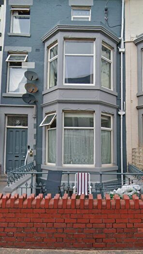 1 Bedroom Flat To Rent In Flat, Barton Avenue, FY1