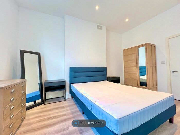 1 Bedroom Flat To Rent In Sidney Road, London, SW9