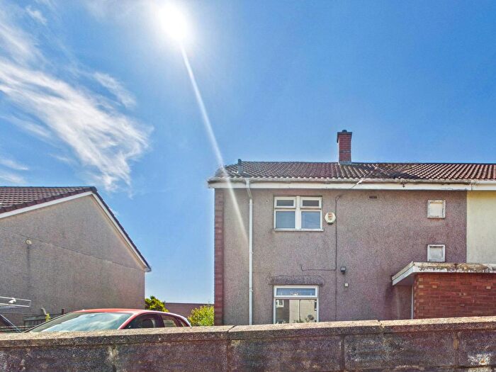 2 Bedroom Semi-detached House For Sale In Heol Frank, Swansea, SA5