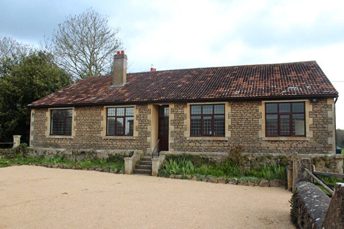4 Bedroom Detached Bungalow To Rent In Rowley Manor, Farleigh Hungerford, BA2
