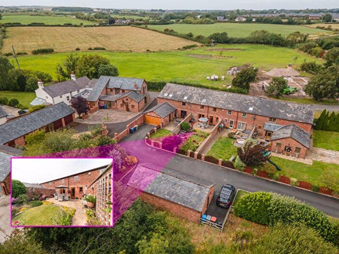 4 Bedroom Barn Conversion For Sale In Trees Farm Barn, Neds Lane, Stalmine, Poulton - Le - Fylde, Lancs, FY6