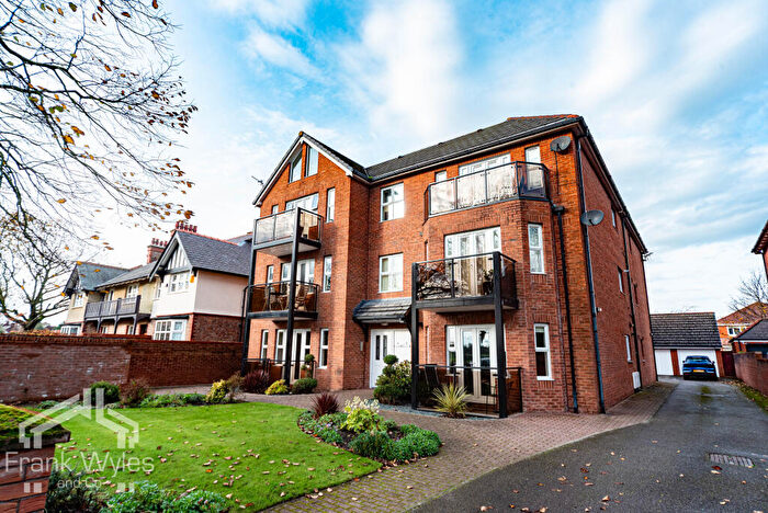 2 Bedroom Flat For Sale In Apartment, Links Gate, FY8