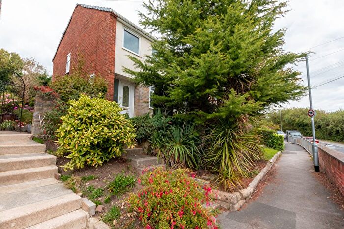 3 Bedroom Semi-detached House For Sale In Rumplecroft, Otley, West Yorkshire, LS21