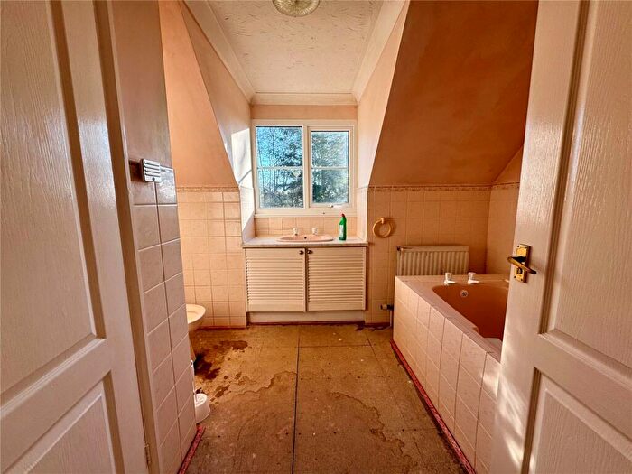 4 Bedroom Detached House For Sale In Pockthorpe Loke, Hickling, Norwich, Norfolk, NR12