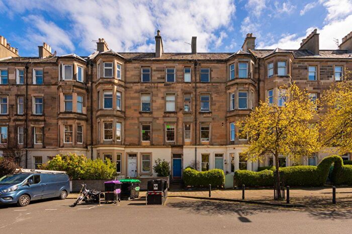 1 Bedroom Flat For Sale In / Hillside Street, Edinburgh, EH7