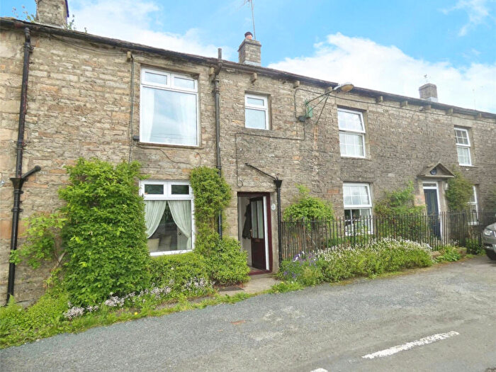 2 Bedroom Terraced House For Sale In Beck Cottage, Gayle, DL8