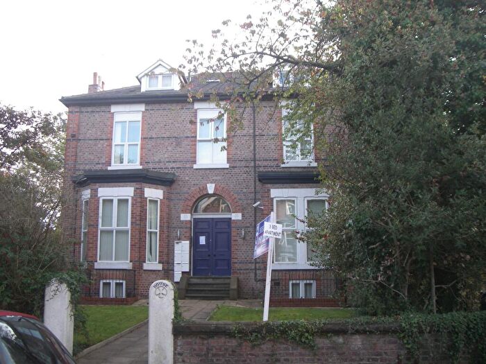 2 Bedroom Apartment To Rent In Flat, Derby Road, Manchester, M14