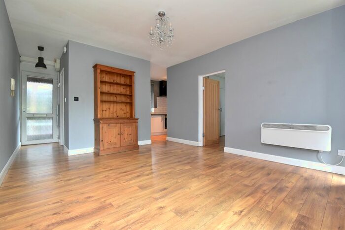 1 Bedroom Flat To Rent In Rydens Houseflat Rydens House, Charlesfield Road, SE9