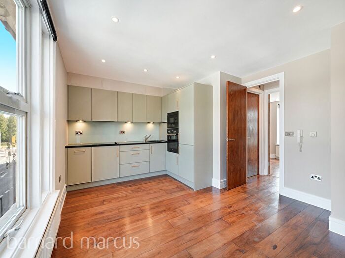1 Bedroom Flat To Rent In Chiswick High Road, London, W4