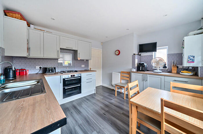 2 Bedroom Bungalow For Sale In Lambert Avenue, Shurdington, Cheltenham, GL51