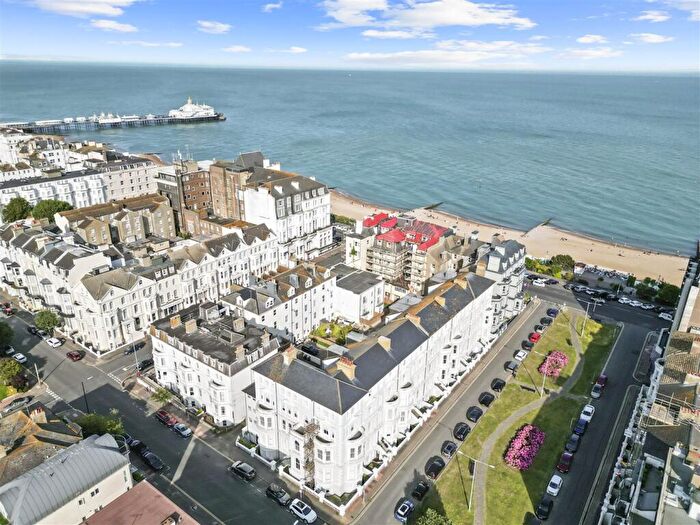 2 Bedroom Flat For Sale In Compton Street, Eastbourne, BN21