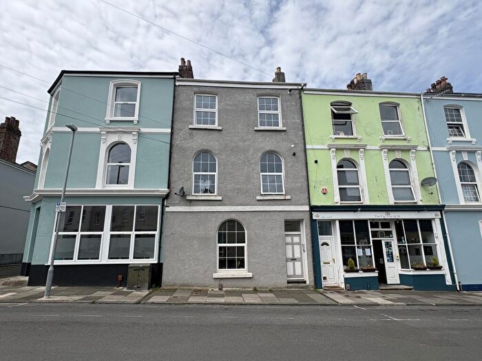1 Bedroom Flat To Rent In Admiralty Street, PL1