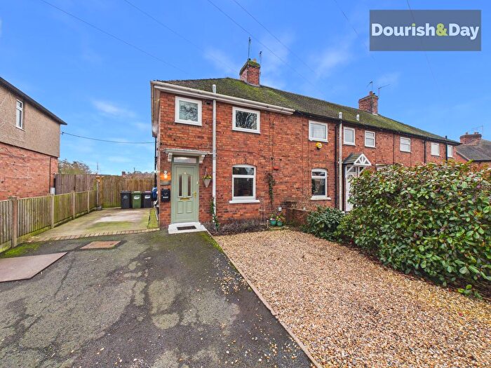 3 Bedroom Terraced House For Sale In Oakfield Road, Market Drayton, TF9